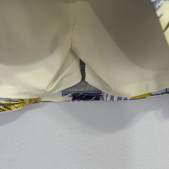 Chico's Abstract Patterned Skort - Picture 5 of 9